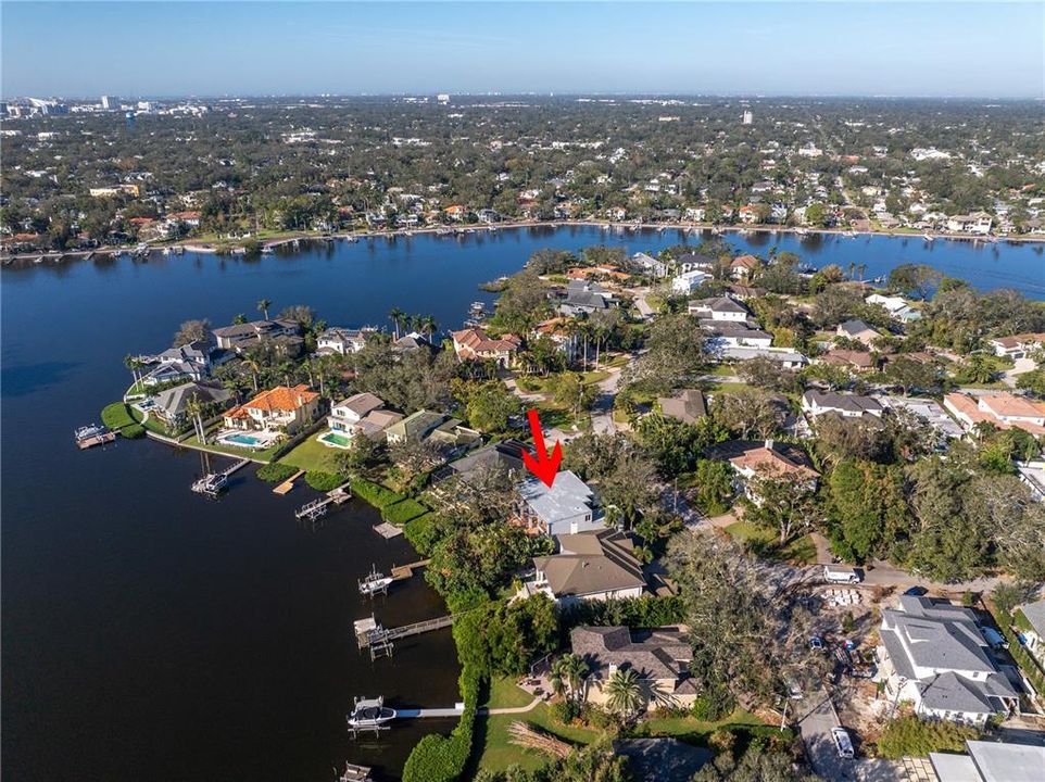 For Rent: $20,000 (5 beds, 5 baths, 4334 Square Feet)