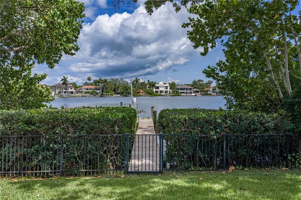 For Rent: $18,400 (5 beds, 5 baths, 4334 Square Feet)