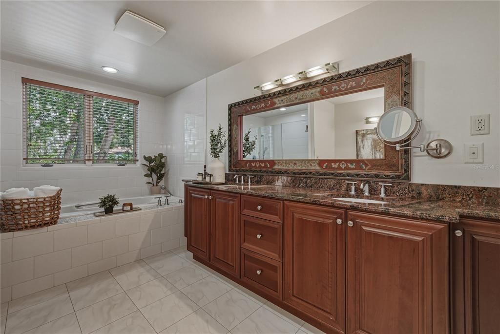 For Rent: $18,400 (5 beds, 5 baths, 4334 Square Feet)