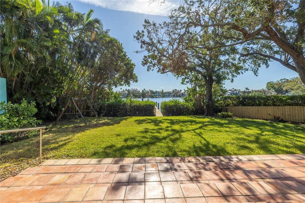 For Rent: $20,000 (5 beds, 5 baths, 4334 Square Feet)