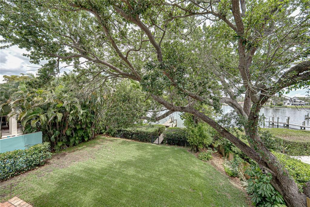 For Rent: $18,400 (5 beds, 5 baths, 4334 Square Feet)