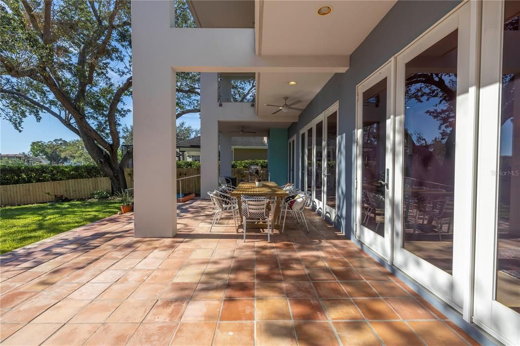 For Rent: $20,000 (5 beds, 5 baths, 4334 Square Feet)