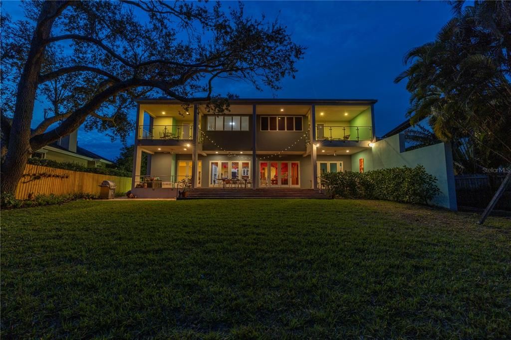 For Rent: $20,000 (5 beds, 5 baths, 4334 Square Feet)