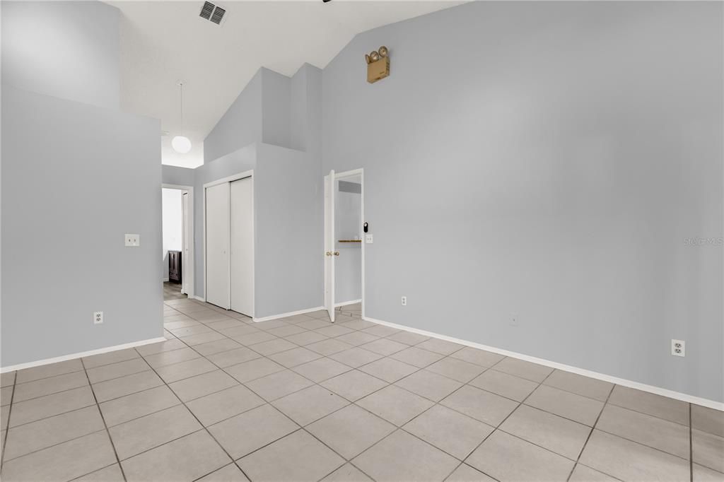 For Sale: $429,000 (3 beds, 2 baths, 1619 Square Feet)