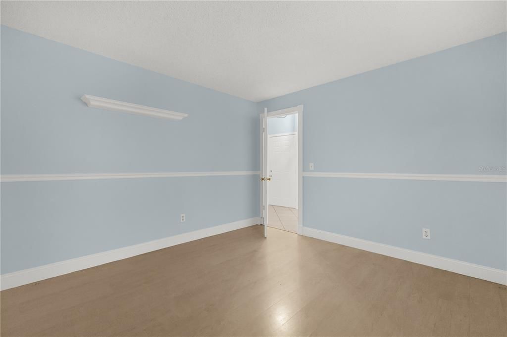 For Sale: $429,000 (3 beds, 2 baths, 1619 Square Feet)