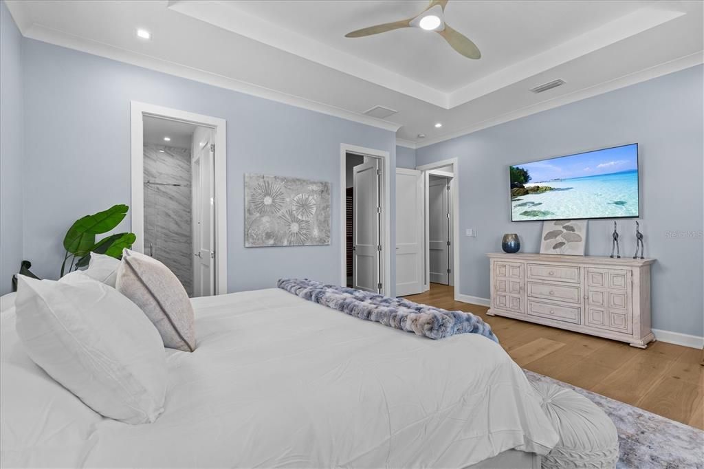 For Rent: $15,000 (4 beds, 4 baths, 4464 Square Feet)