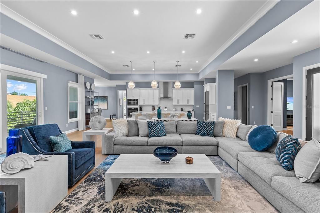 For Rent: $15,000 (4 beds, 4 baths, 4464 Square Feet)