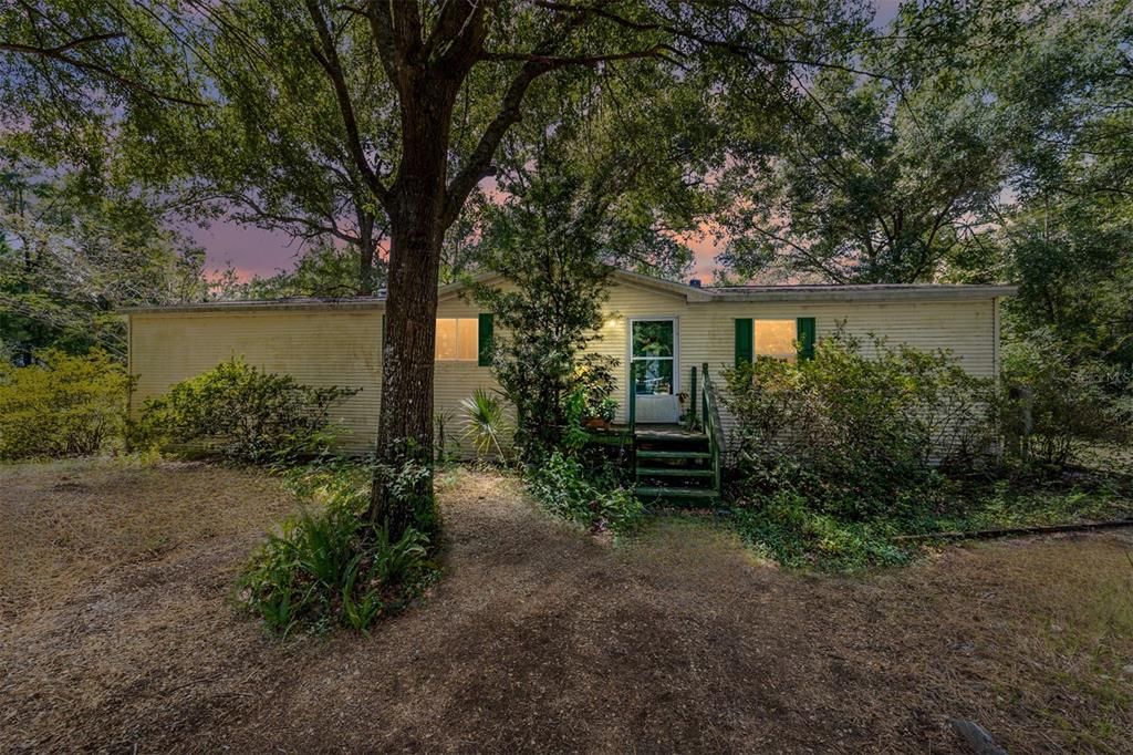 For Sale: $260,000 (3 beds, 2 baths, 1620 Square Feet)