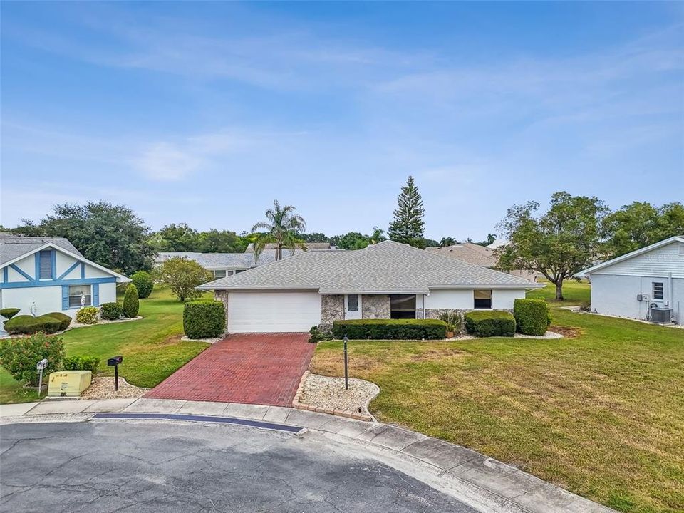 For Sale: $249,000 (2 beds, 2 baths, 1506 Square Feet)