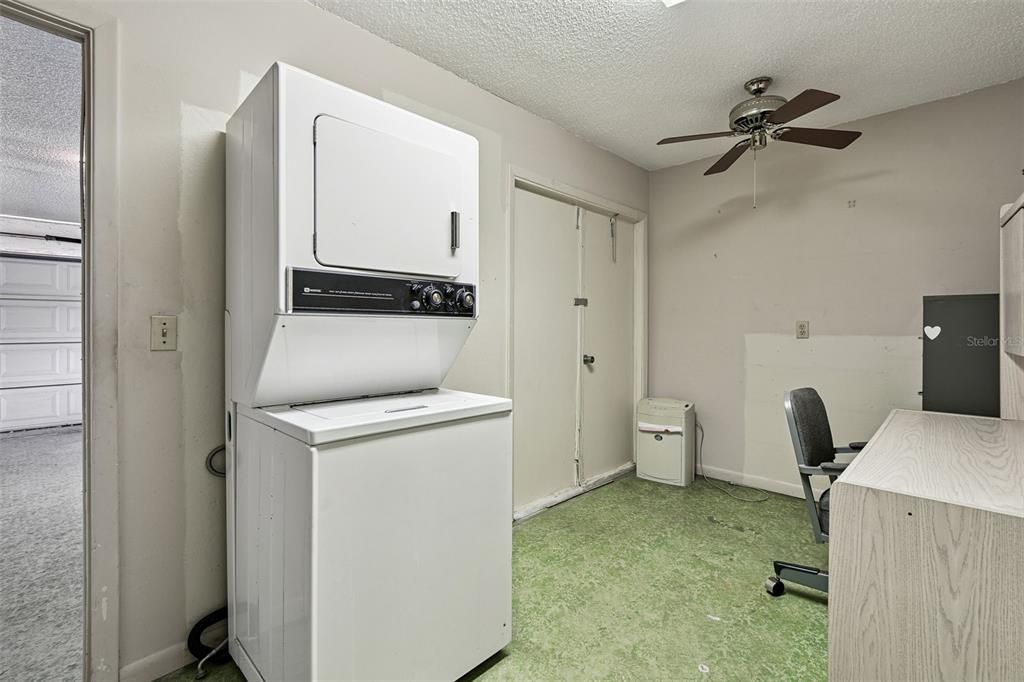 For Sale: $249,000 (2 beds, 2 baths, 1506 Square Feet)
