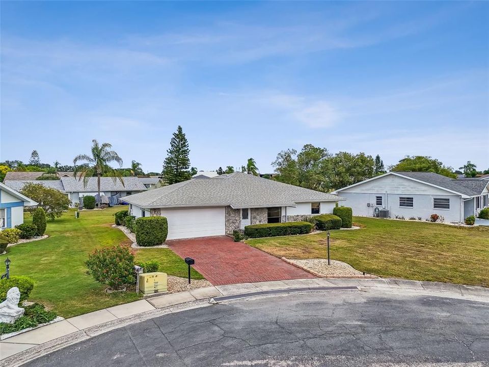 For Sale: $249,000 (2 beds, 2 baths, 1506 Square Feet)