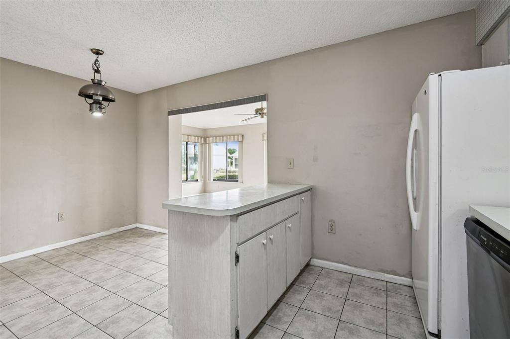 For Sale: $249,000 (2 beds, 2 baths, 1506 Square Feet)