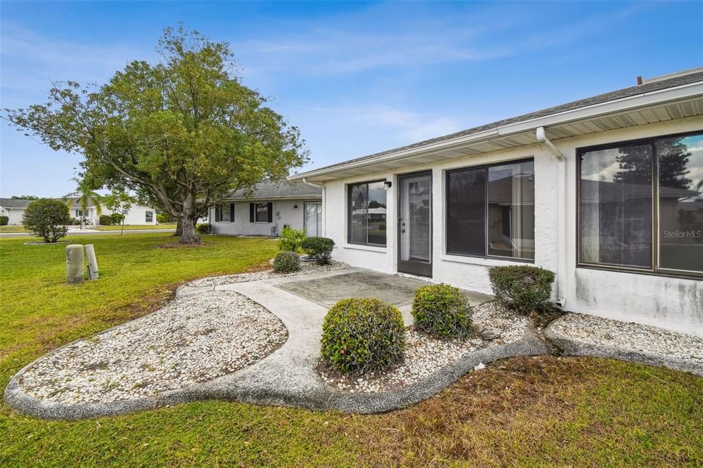 For Sale: $249,000 (2 beds, 2 baths, 1506 Square Feet)