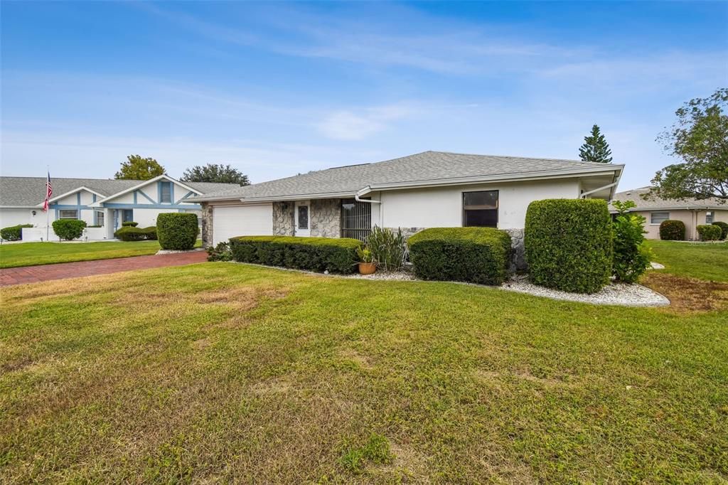 For Sale: $249,000 (2 beds, 2 baths, 1506 Square Feet)