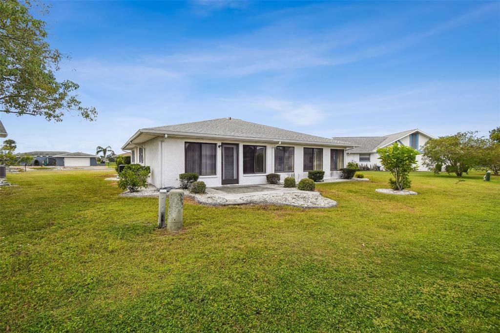 For Sale: $249,000 (2 beds, 2 baths, 1506 Square Feet)