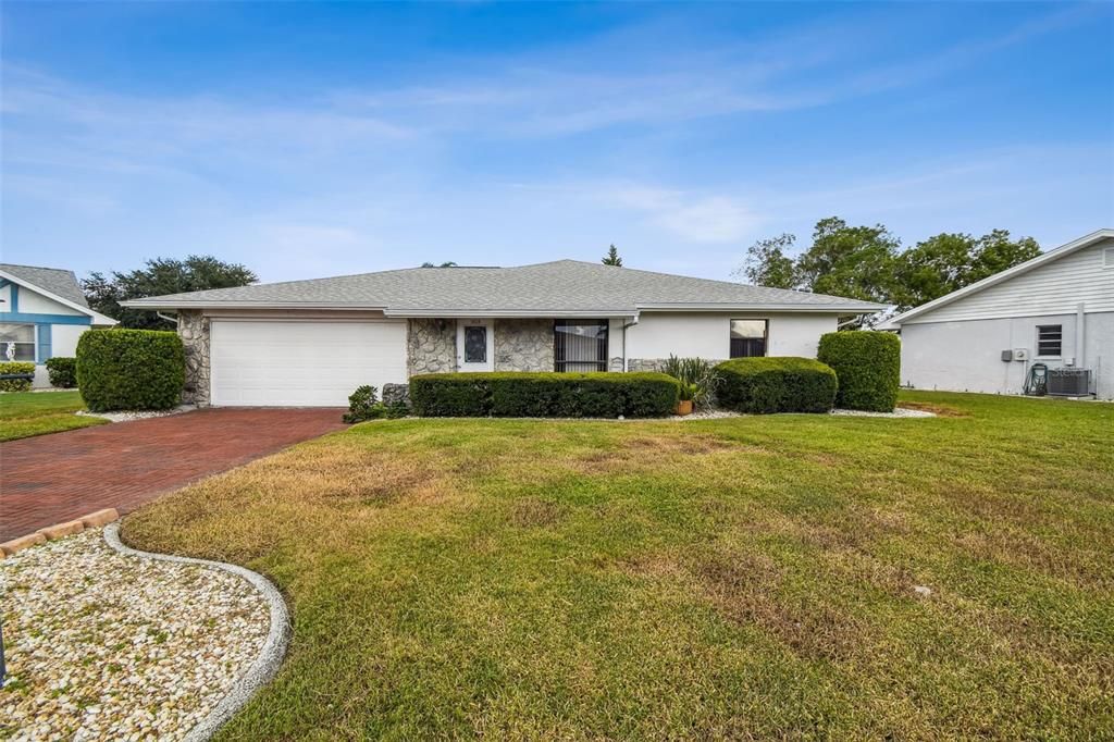 For Sale: $249,000 (2 beds, 2 baths, 1506 Square Feet)