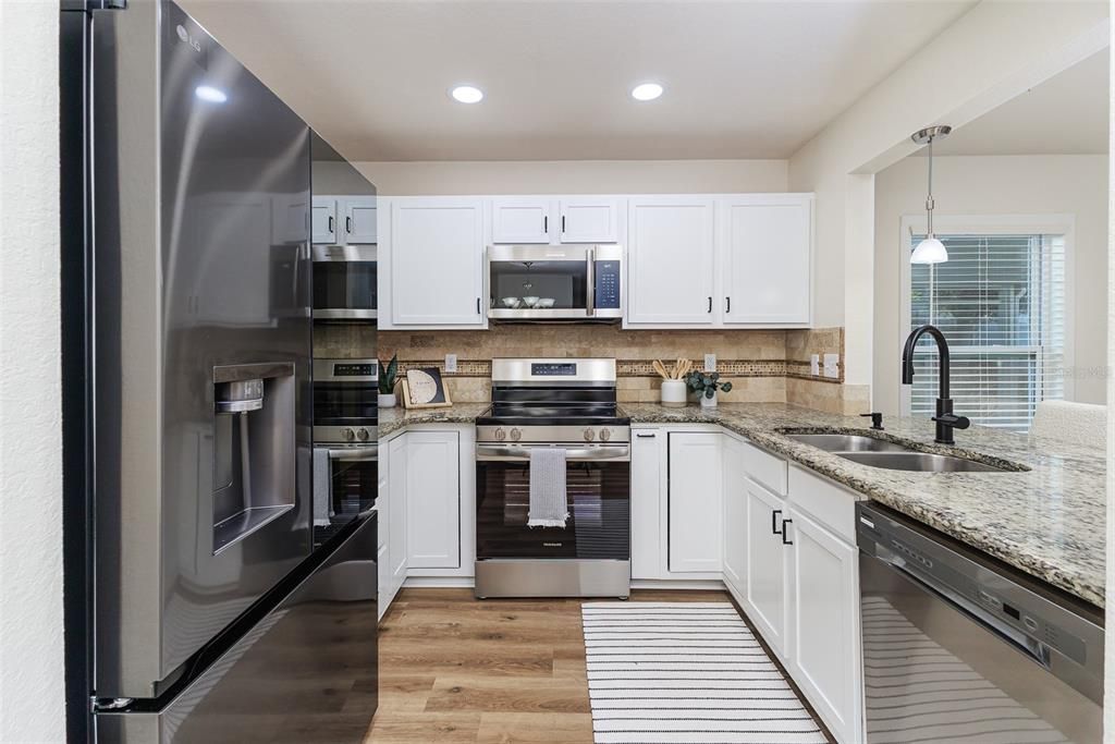 En Venta: $259,000 (3 camas, 2 baños, 1181 Pies cuadrados)