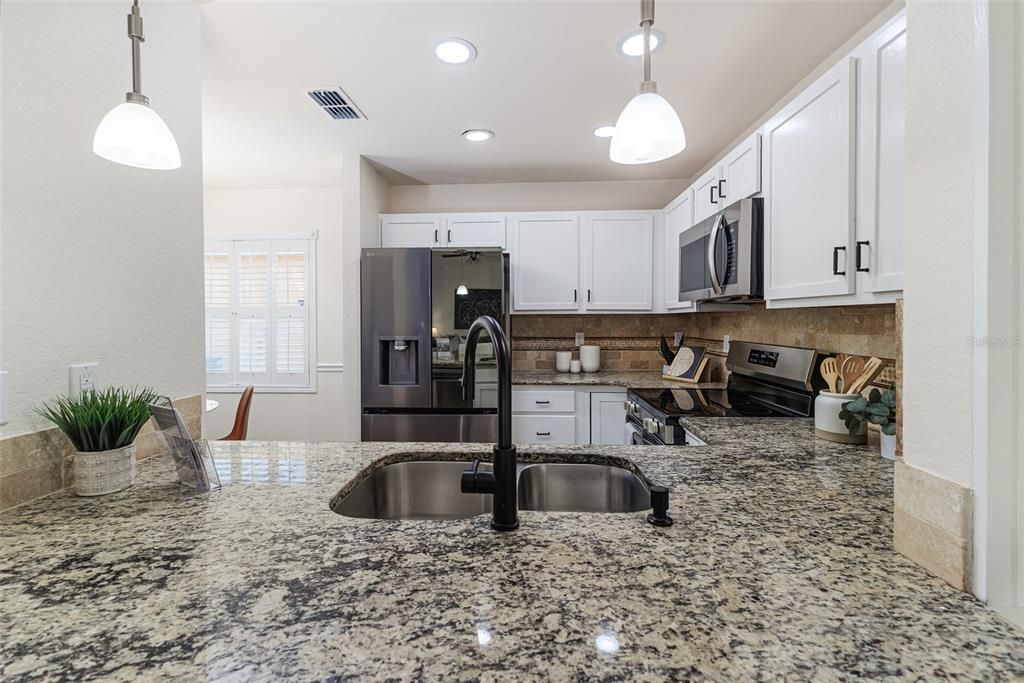 En Venta: $259,000 (3 camas, 2 baños, 1181 Pies cuadrados)