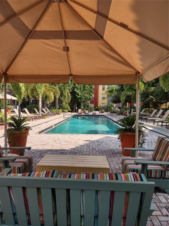 出租: $2,450 (2 贝兹, 2 浴室, 1206 平方英尺)