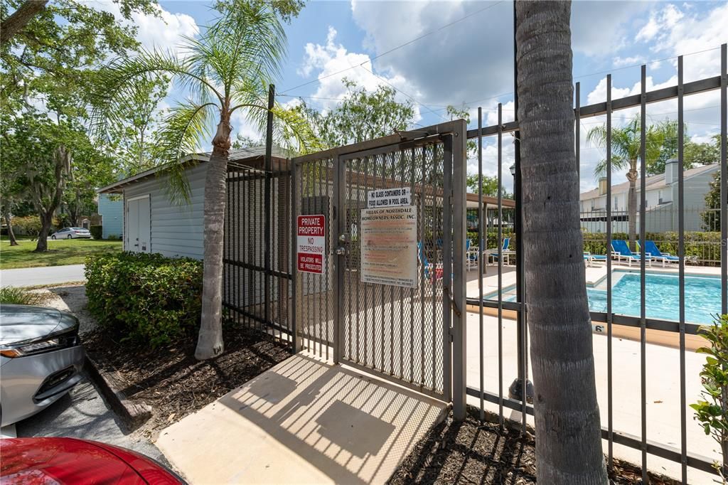 На продажу: $325,000 (3 спален, 2 ванн, 1398 Квадратных фут)