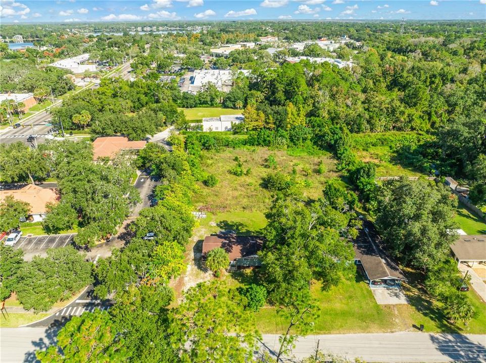 合同活跃: $285,000 (3 贝兹, 2 浴室, 1087 平方英尺)