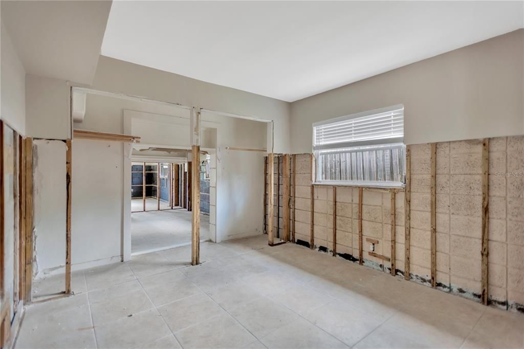 For Sale: $445,000 (4 beds, 2 baths, 2427 Square Feet)