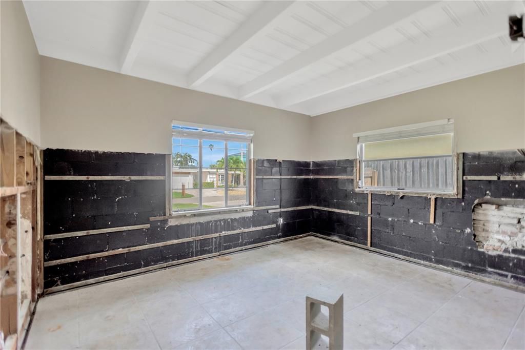 For Sale: $445,000 (4 beds, 2 baths, 2427 Square Feet)