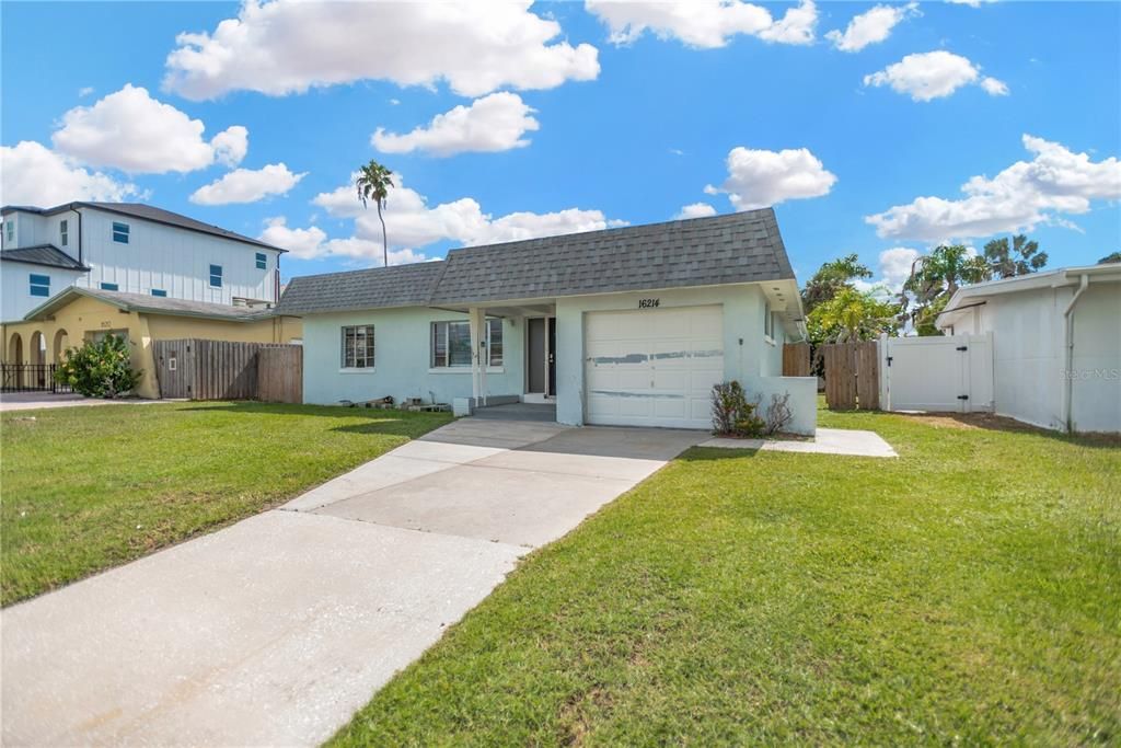 For Sale: $445,000 (4 beds, 2 baths, 2427 Square Feet)