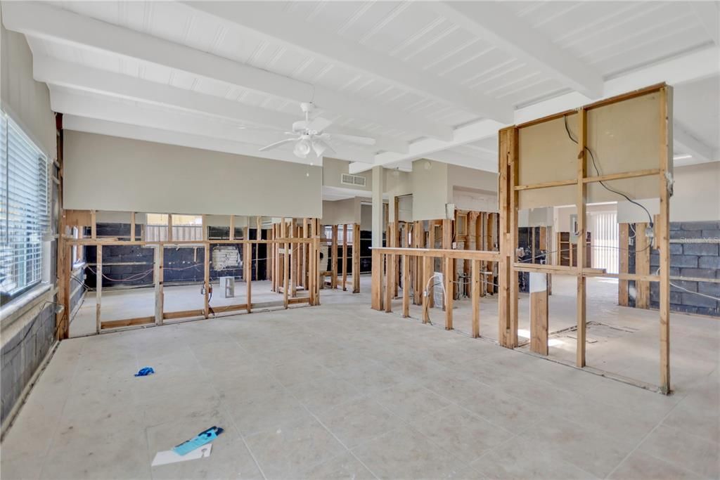 For Sale: $445,000 (4 beds, 2 baths, 2427 Square Feet)