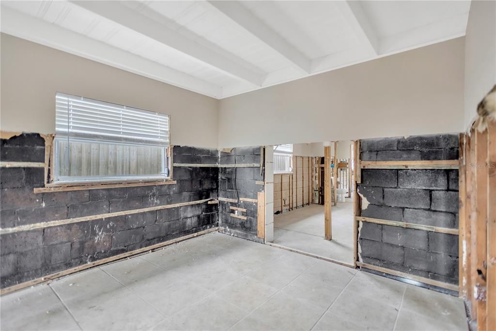 For Sale: $445,000 (4 beds, 2 baths, 2427 Square Feet)