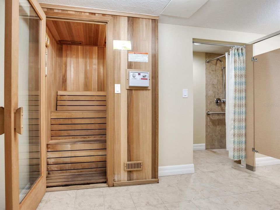 待售: $329,900 (2 贝兹, 2 浴室, 1283 平方英尺)