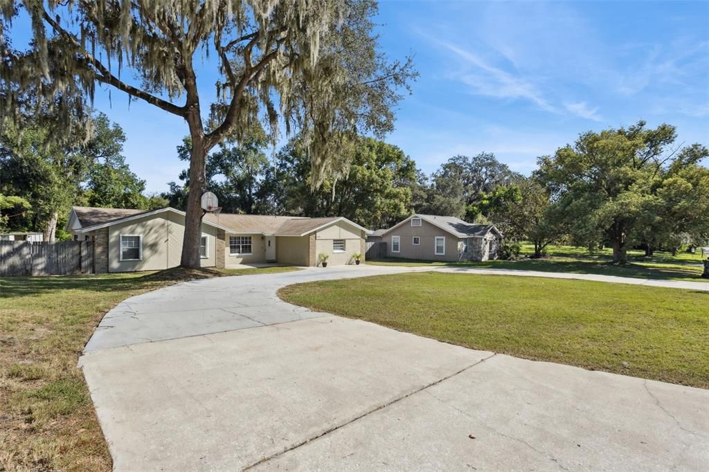 Active With Contract: $329,900 (3 beds, 2 baths, 2036 Square Feet)