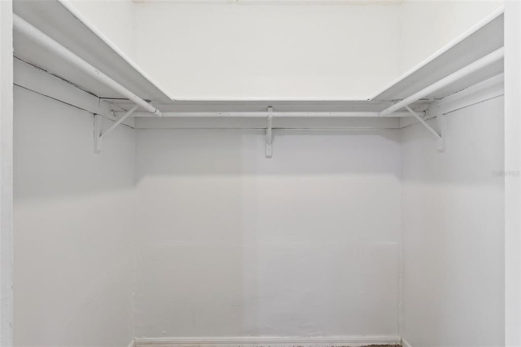 Active With Contract: $329,900 (3 beds, 2 baths, 2036 Square Feet)