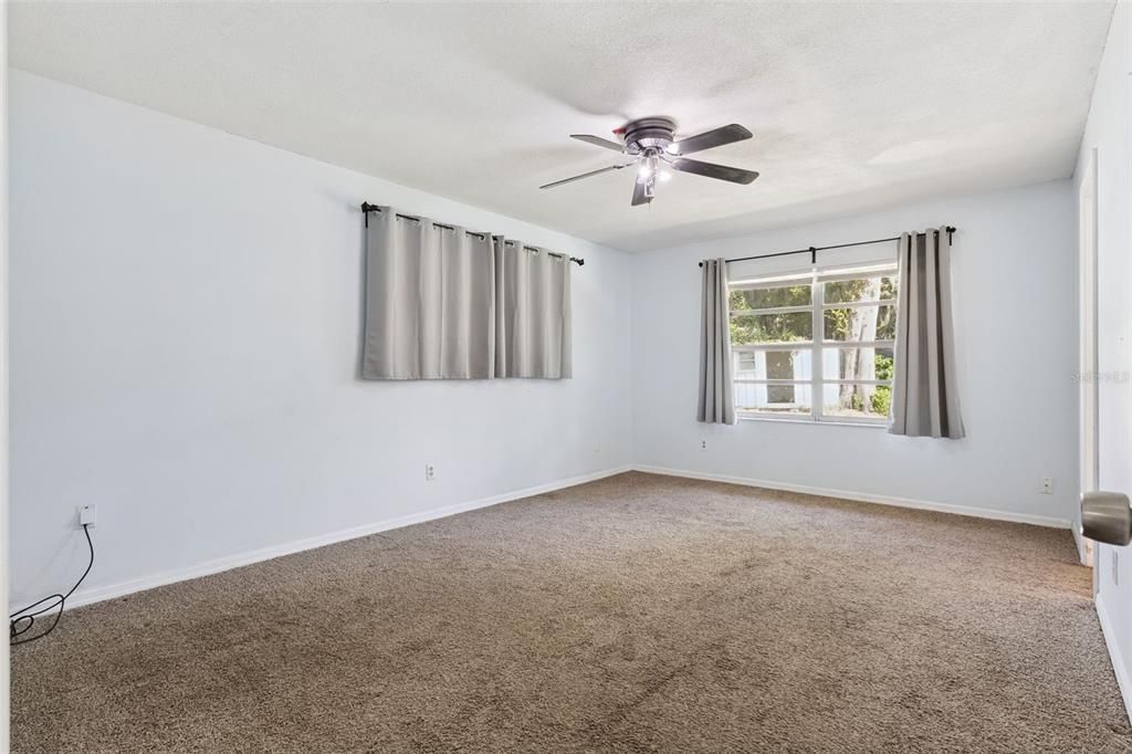 Active With Contract: $329,900 (3 beds, 2 baths, 2036 Square Feet)