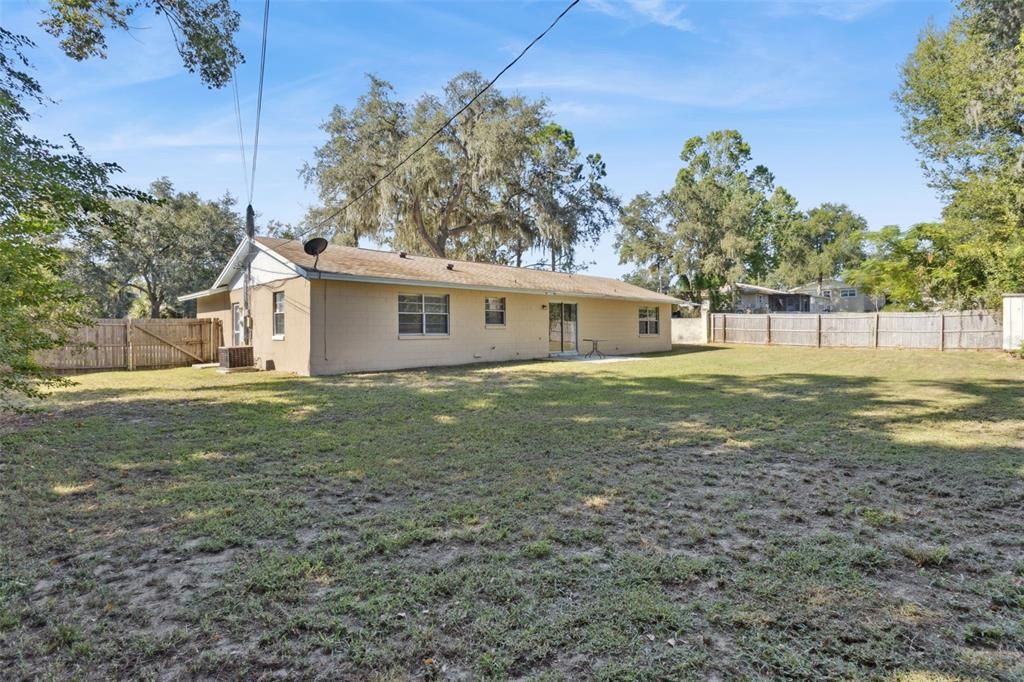 Active With Contract: $329,900 (3 beds, 2 baths, 2036 Square Feet)