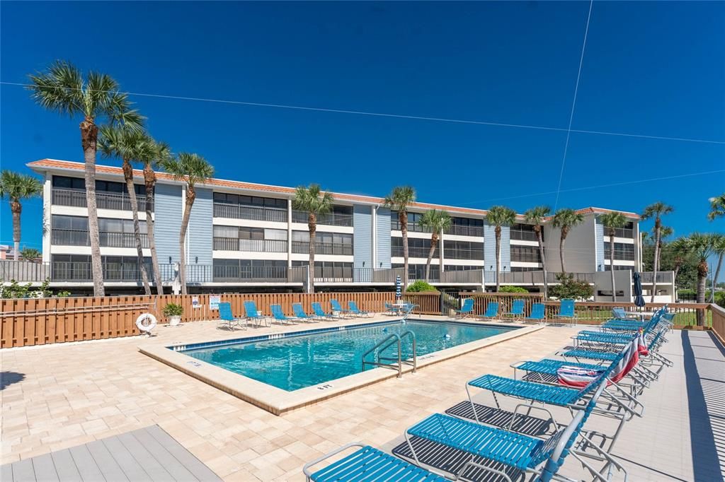 En Venta: $475,000 (2 camas, 2 baños, 1070 Pies cuadrados)