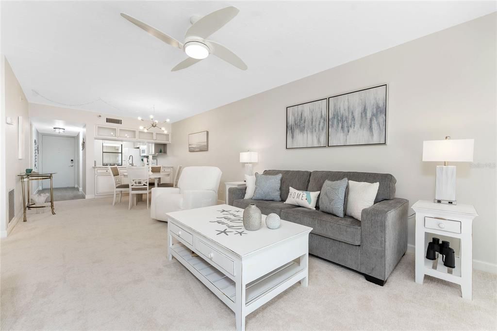 En Venta: $475,000 (2 camas, 2 baños, 1070 Pies cuadrados)