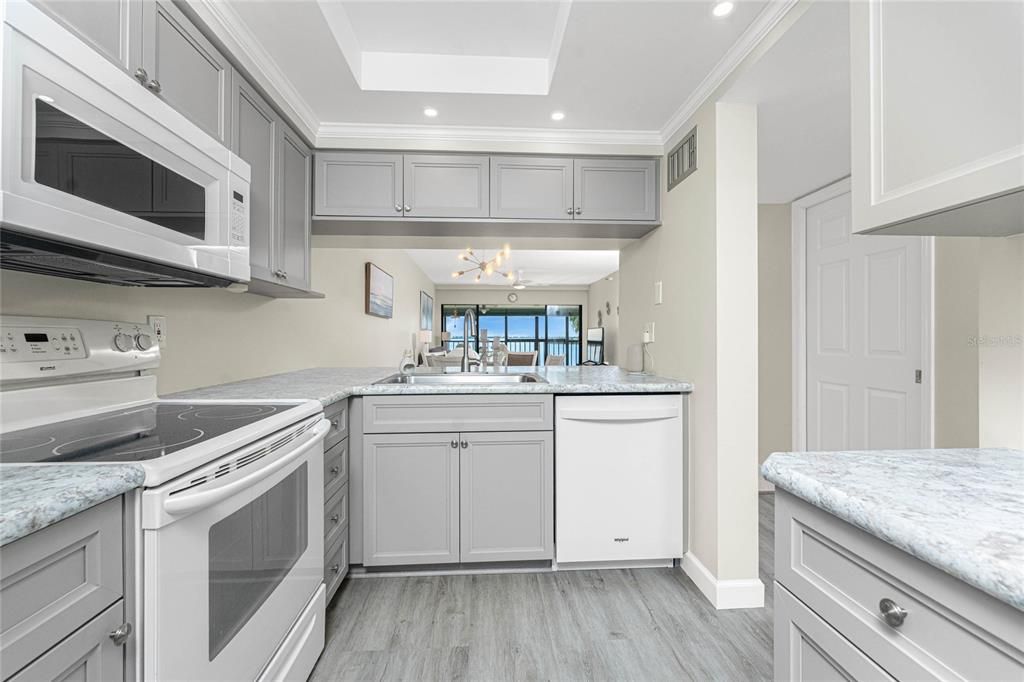 En Venta: $475,000 (2 camas, 2 baños, 1070 Pies cuadrados)