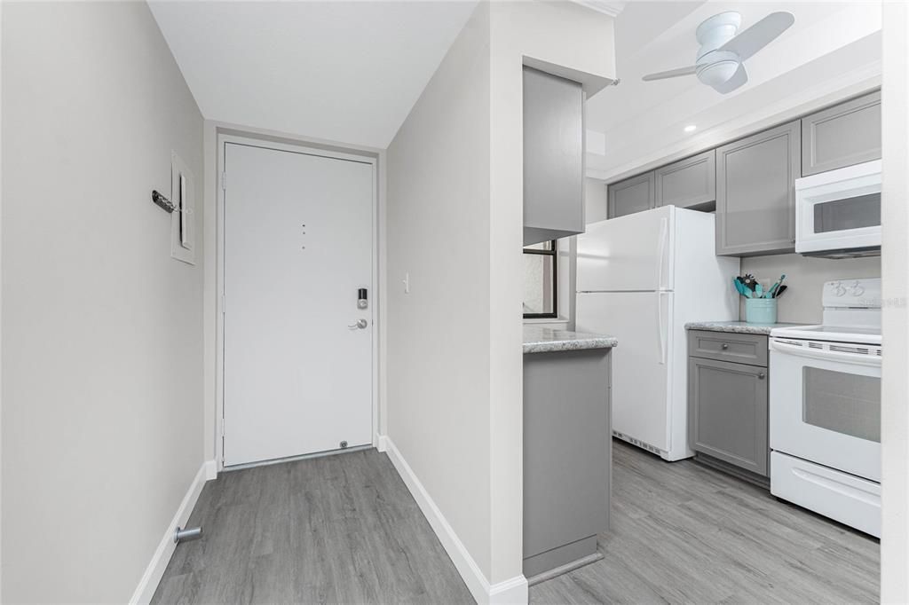 En Venta: $475,000 (2 camas, 2 baños, 1070 Pies cuadrados)