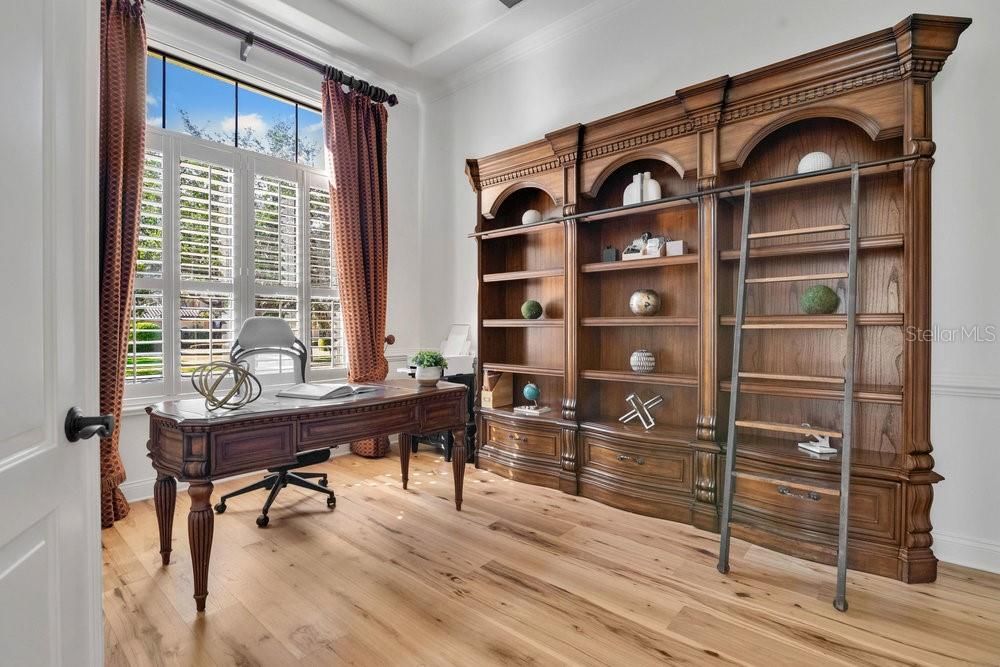 На продажу: $2,450,000 (5 спален, 4 ванн, 5291 Квадратных фут)