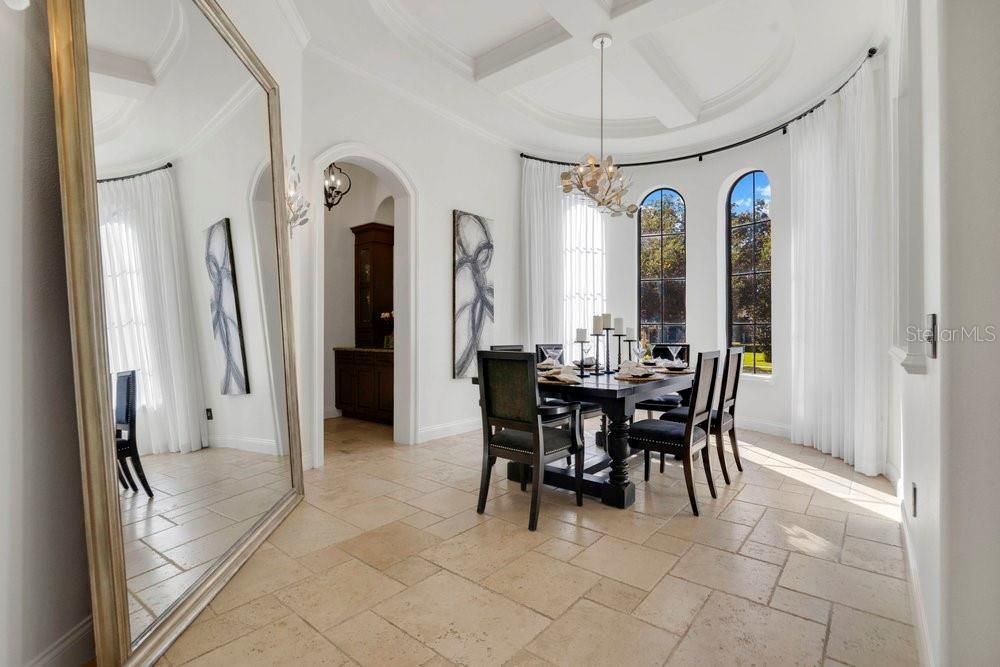 На продажу: $2,450,000 (5 спален, 4 ванн, 5291 Квадратных фут)