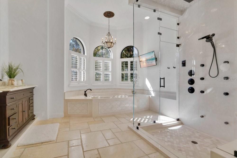 На продажу: $2,450,000 (5 спален, 4 ванн, 5291 Квадратных фут)