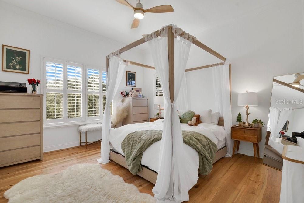 На продажу: $2,450,000 (5 спален, 4 ванн, 5291 Квадратных фут)