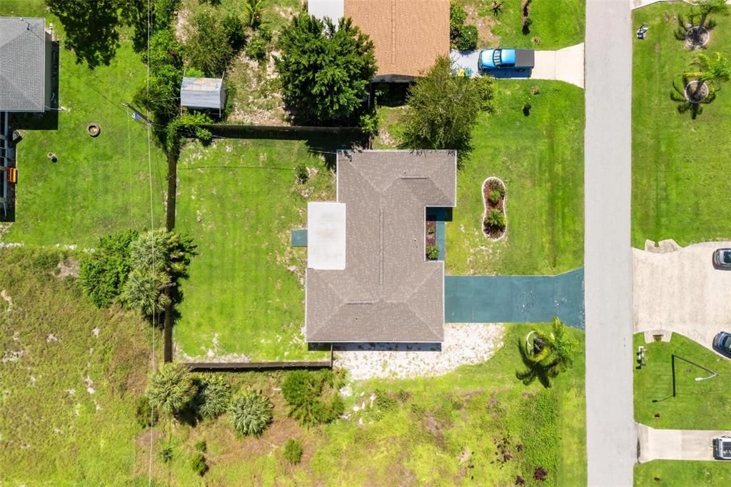 For Sale: $259,900 (3 beds, 2 baths, 1295 Square Feet)