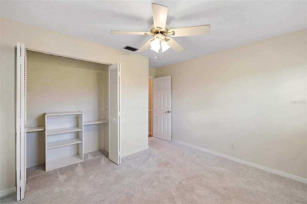 For Sale: $259,900 (3 beds, 2 baths, 1295 Square Feet)