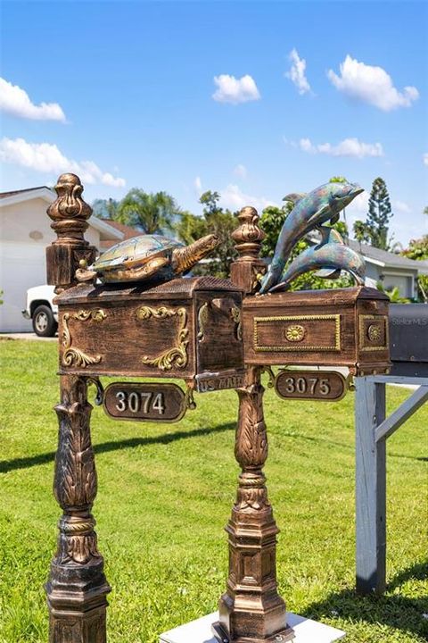 For Sale: $259,900 (3 beds, 2 baths, 1295 Square Feet)