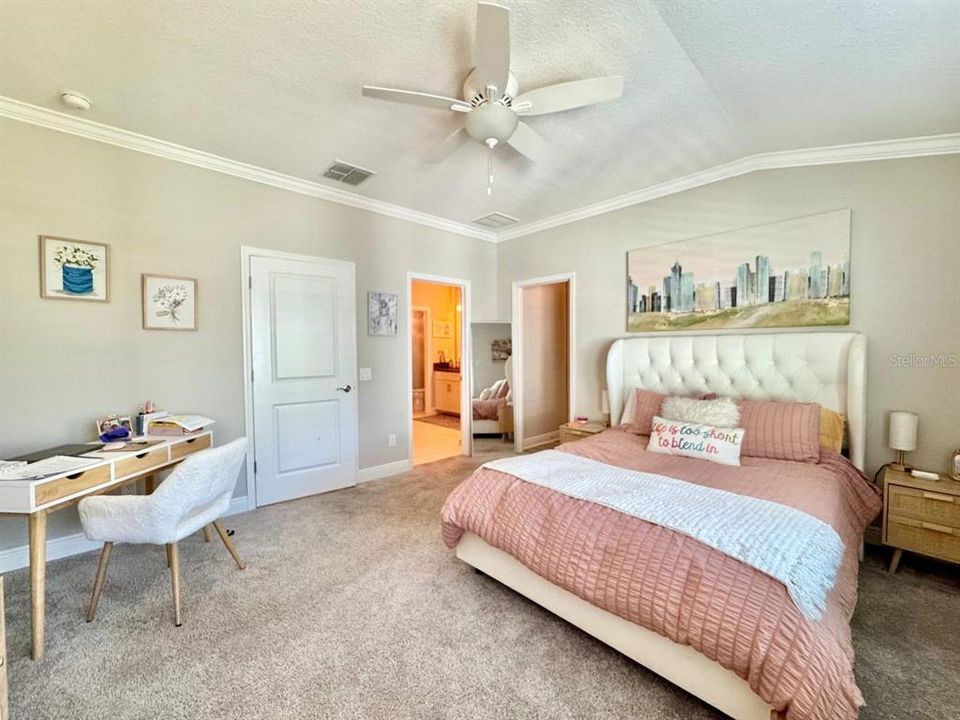 В аренду: $2,950 (3 спален, 2 ванн, 1853 Квадратных фут)