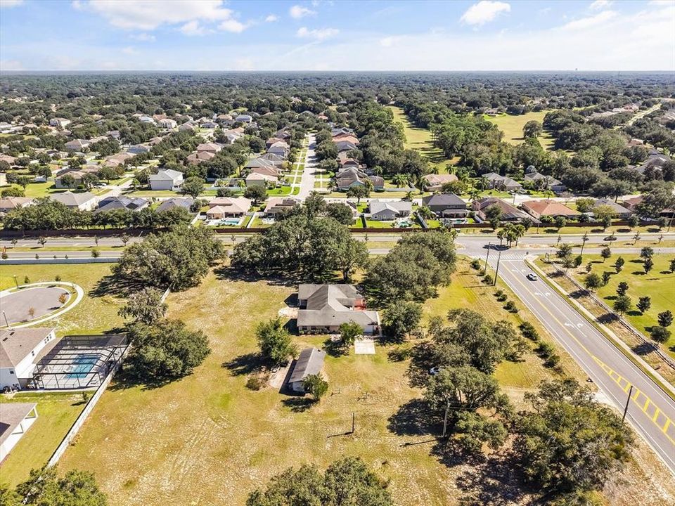 На продажу: $1,200,000 (3 спален, 2 ванн, 3009 Квадратных фут)