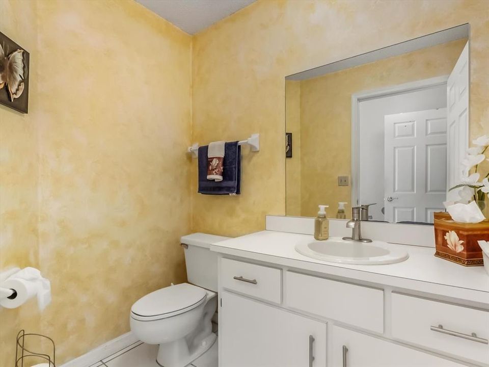 На продажу: $1,200,000 (3 спален, 2 ванн, 3009 Квадратных фут)