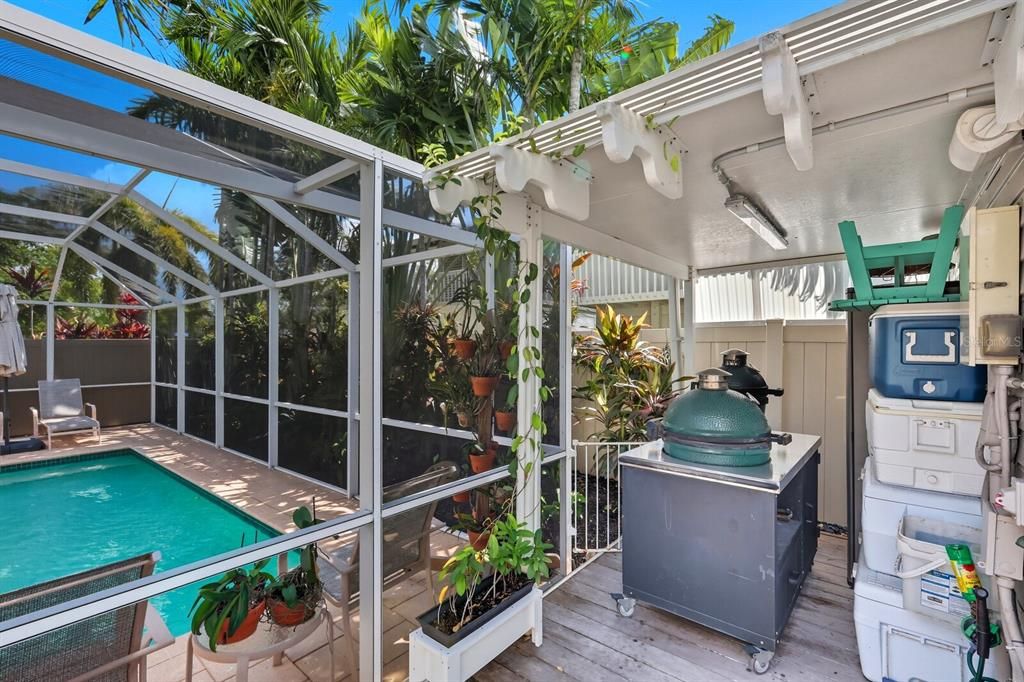 For Sale: $1,099,000 (3 beds, 2 baths, 2368 Square Feet)